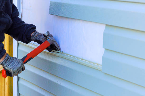 Reliable Emergency Siding Repair contractor in East Liverpool, OH by Creative Siding